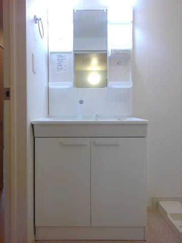 洗面設備　脱衣スペースもあります