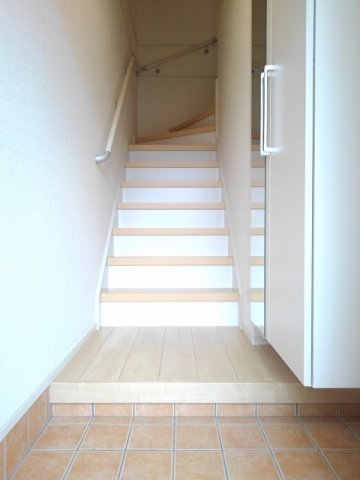 玄関　明るい玄関です