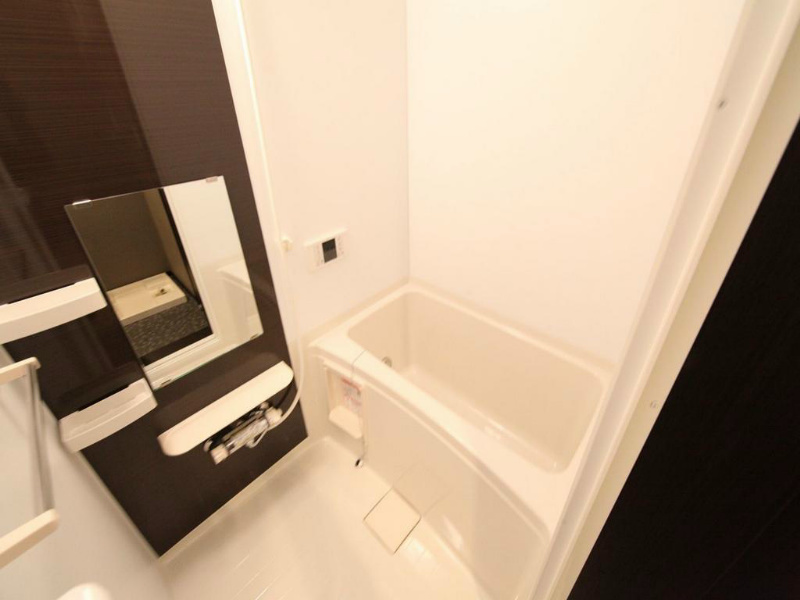 バス・シャワールーム　追い焚き付　オートバス機能付バスルーム