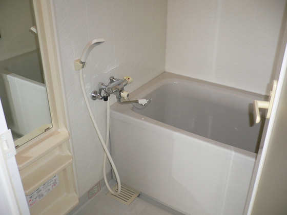 バス・シャワールーム　※別室の写真です