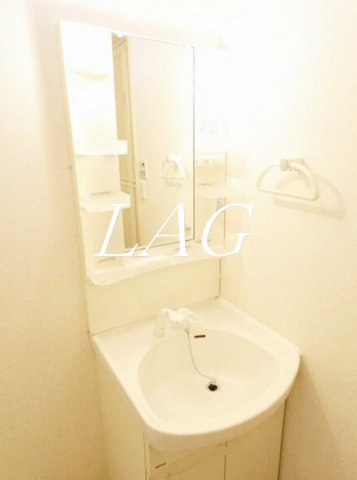 洗面設備　洗面台です。