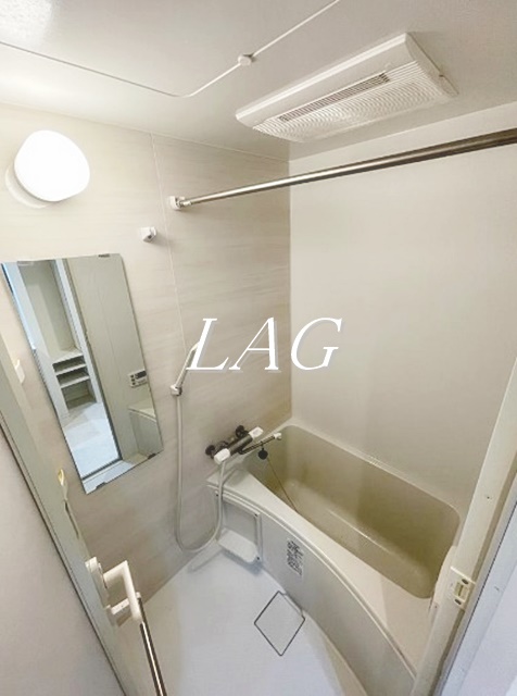 バス・シャワールーム　お風呂です。