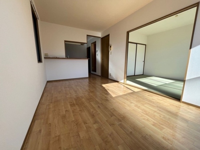 居室・リビング　図面と現状に相違がある場合には現状を優先