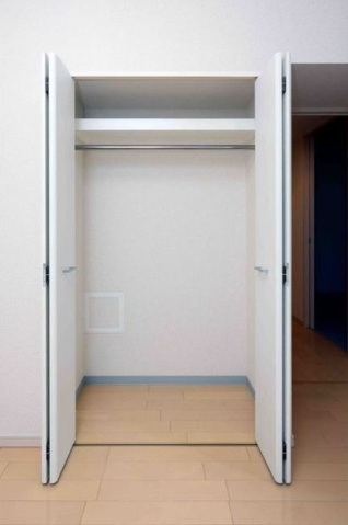 収納　※別室参考写真です。