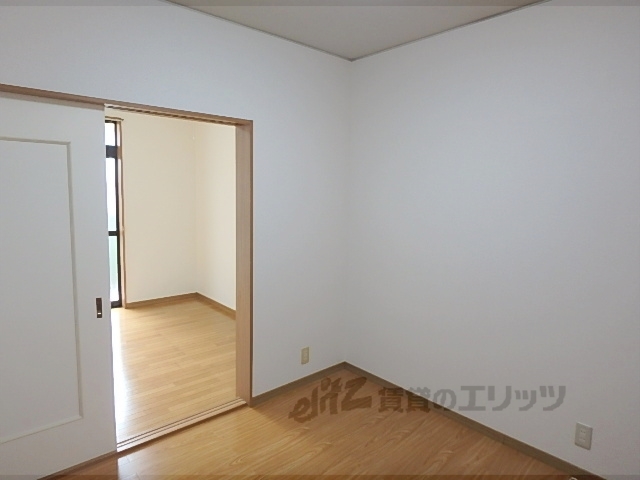 居室・リビング　居室