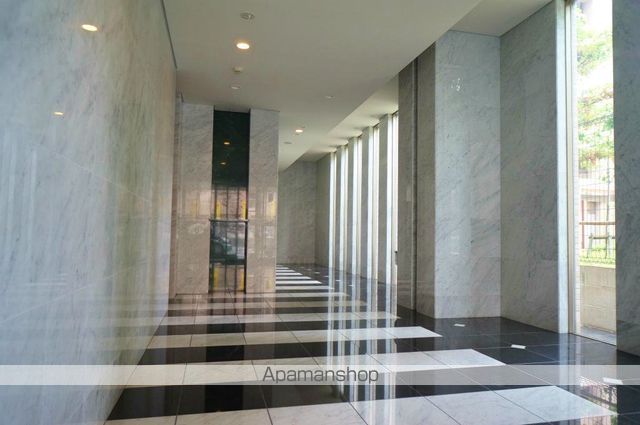 ロビー　ロビー