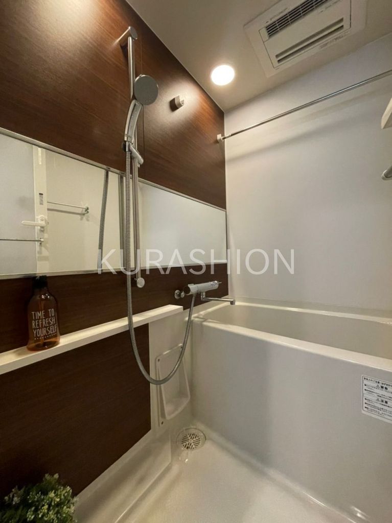 バス・シャワールーム　バス