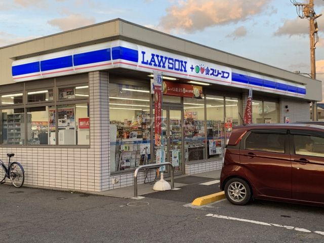 コンビニ　ローソン LAWSON+スリーエフ豊四季神山店（コンビニ）まで507m