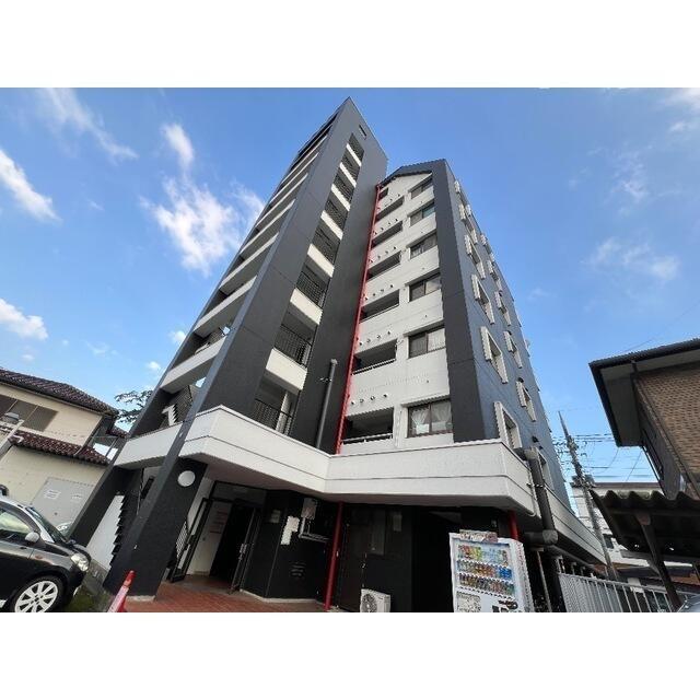 建物外観　外観は落ち着いています