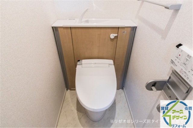 トイレ　パース写真