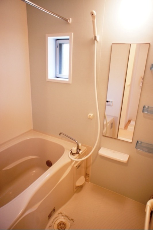 バス・シャワールーム　図面と現状に相違がある場合には現状を優先