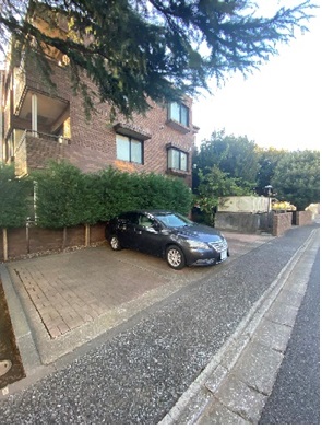 駐車場　駐車場があります