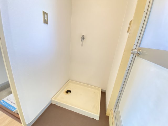 その他設備　洗濯機置き場