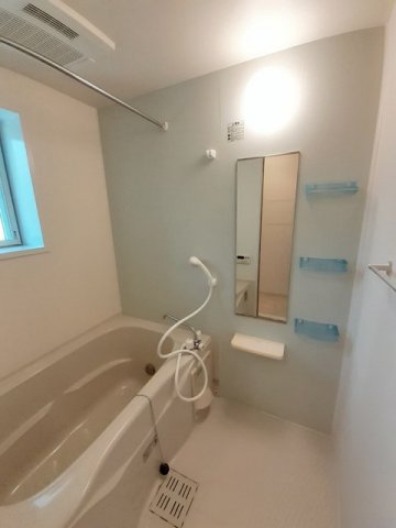 バス・シャワールーム　お風呂です