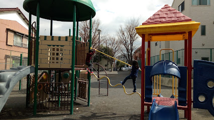 公園　上小田中第2公園（公園）まで557m