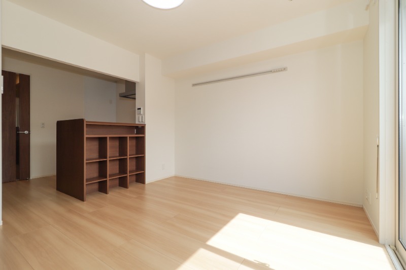 居室・リビング　図面と現状に相違がある場合には現状を優先