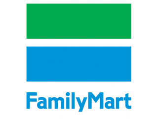 コンビニ　FamilyMart（ファミリーマート）（コンビニ）まで214m