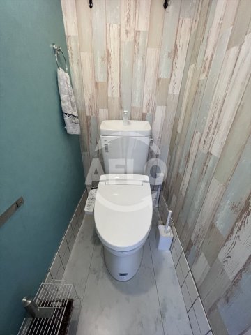 トイレ　生野コーポ　温水洗浄便座付き