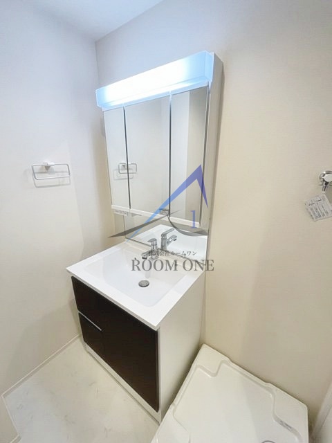 洗面設備　洗面台です。