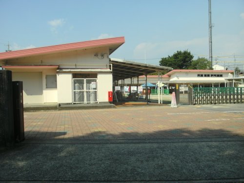 幼稚園・保育園　永新こども園（幼稚園・保育園）まで415m