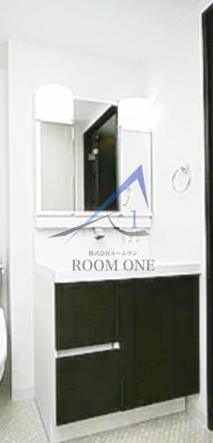 洗面設備　洗面台です。