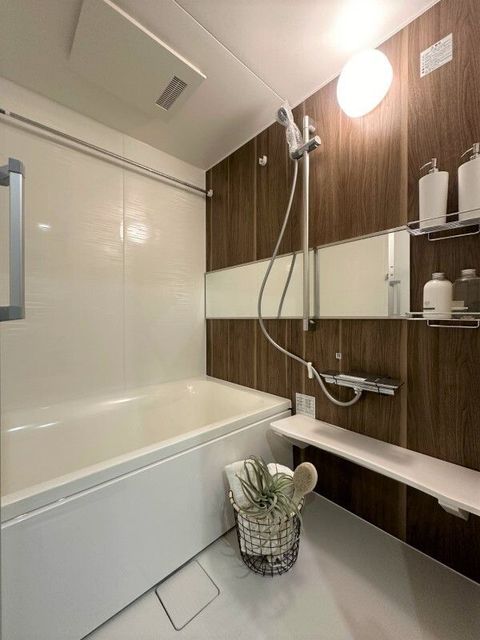 バス・シャワールーム