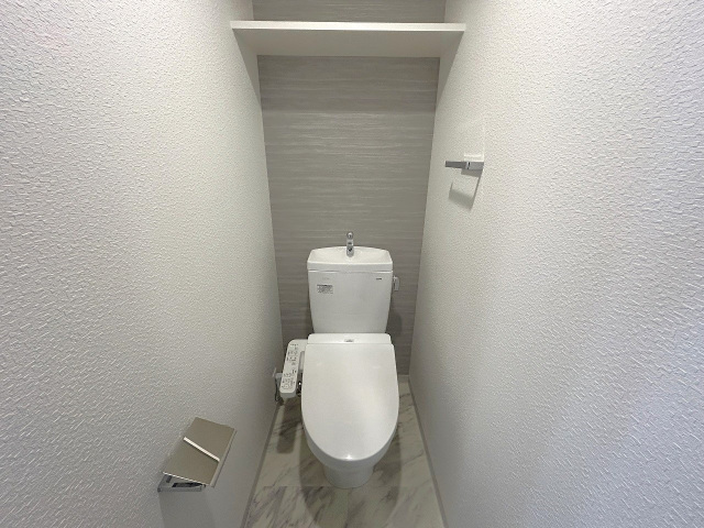 トイレ　写真は別のお部屋です。