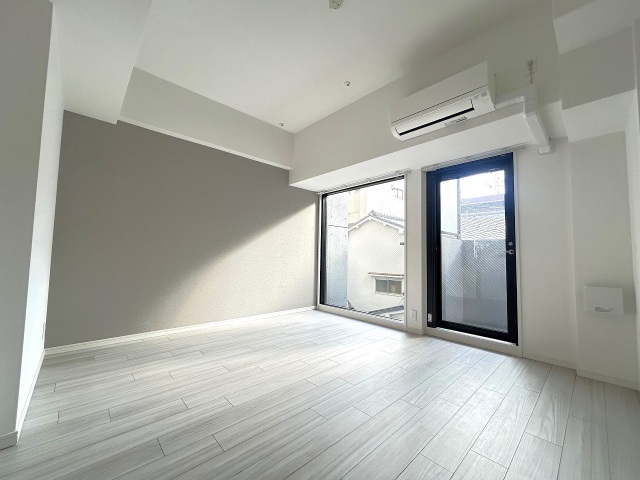 居室・リビング　写真は別のお部屋です。