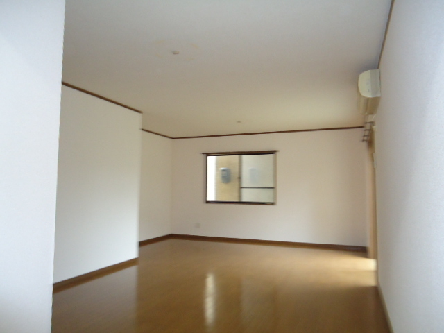 居室・リビング　２０帖の広々としたＬＤＫ