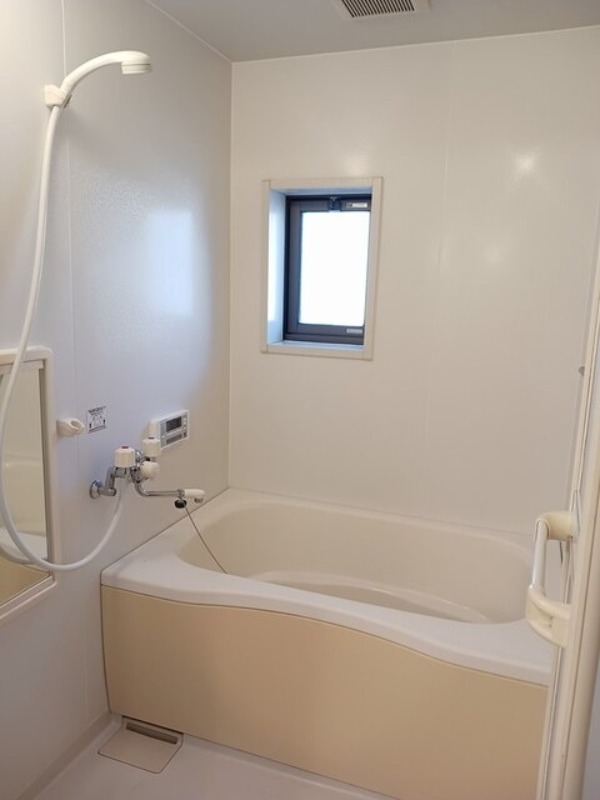 バス・シャワールーム　図面と現状に相違がある場合には現状を優先