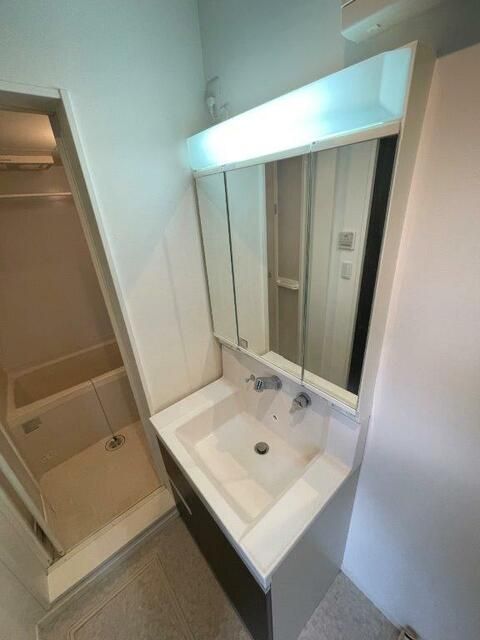 洗面設備　（別タイプ参考写真）Ｇｌａｎｚ千駄木Ｓｏｕｔｈ　文京区千駄木