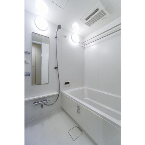 バス・シャワールーム