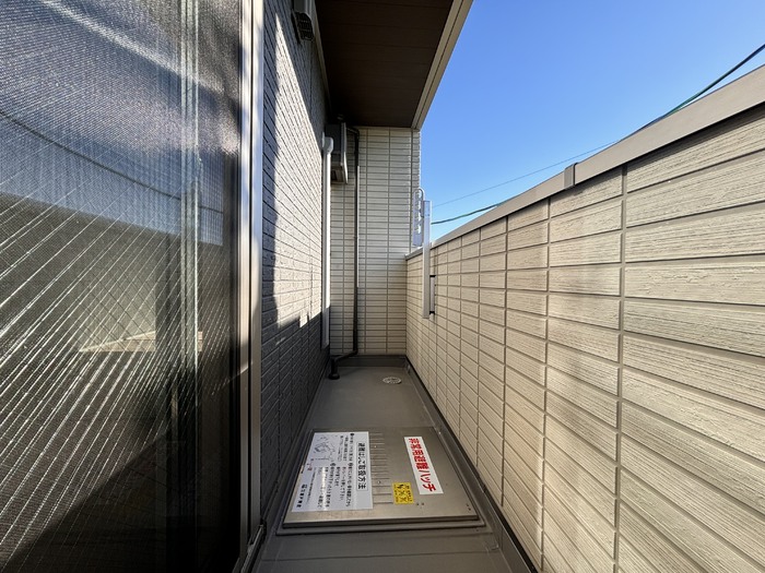 バルコニー　陽当たり良好なバルコニーです