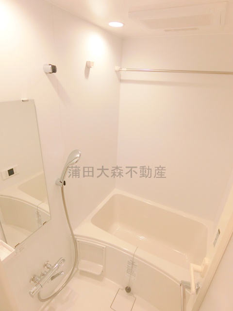 バス・シャワールーム　追焚+.浴室暖房乾燥機付きのバスルーム　お風呂