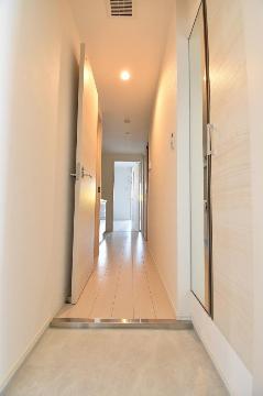 玄関　玄関（イメージ）