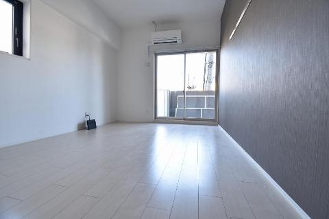 居室・リビング　室内（イメージ）