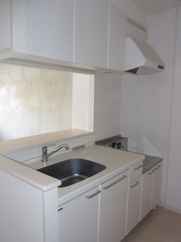 キッチン　カウンターキッチン　※別号室参考写真