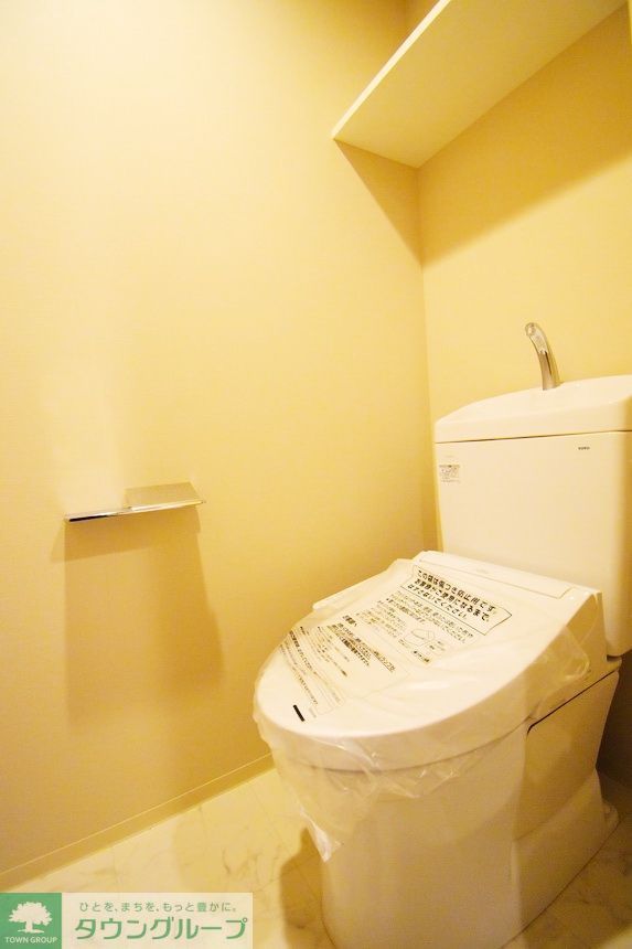 トイレ　同物件別部屋写真