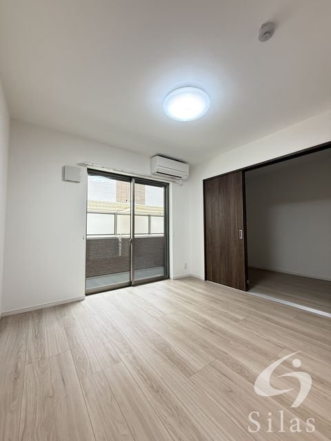 居室・リビング　同仕様