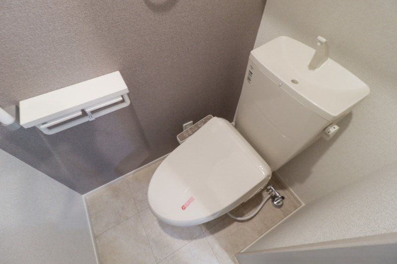 トイレ　図面と現状に相違がある場合には現状を優先