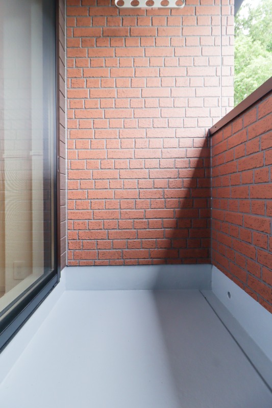 バルコニー　図面と現状に相違がある場合には現状を優先