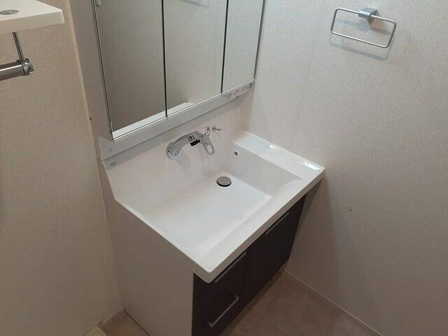 洗面設備　洗面化粧台