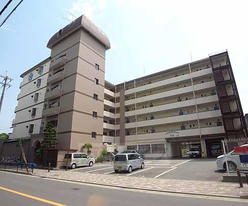 建物外観　幼稚園がすぐ傍！