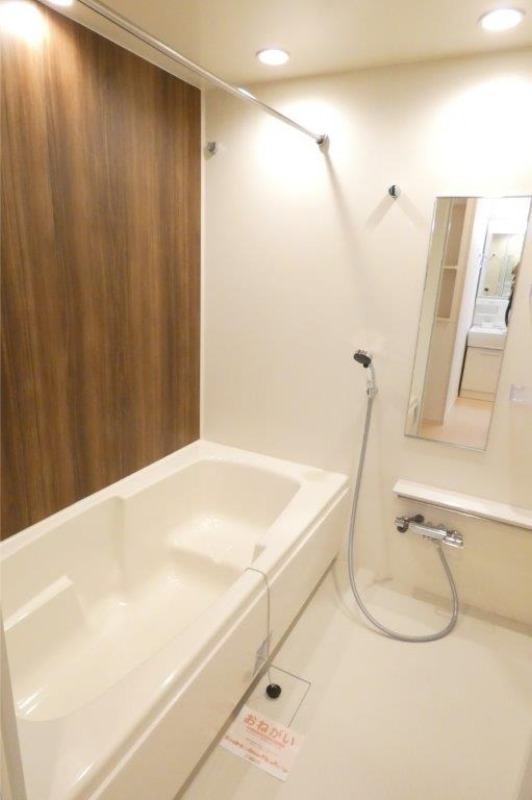 バス・シャワールーム　図面と現状に相違がある場合には現状を優先