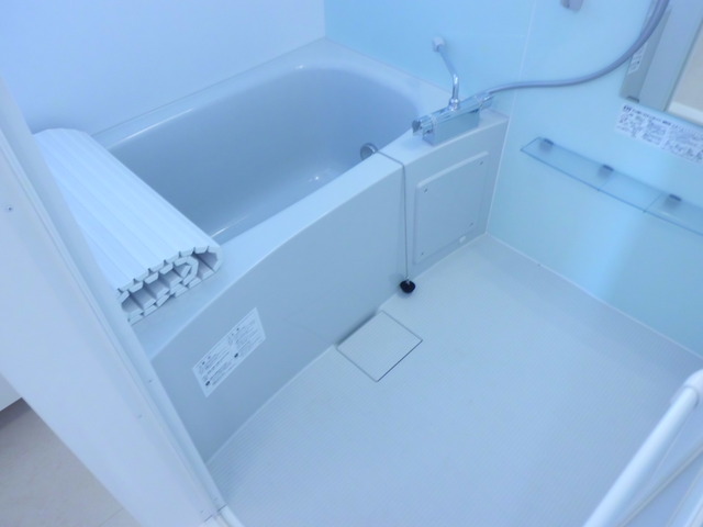 バス・シャワールーム　浴室