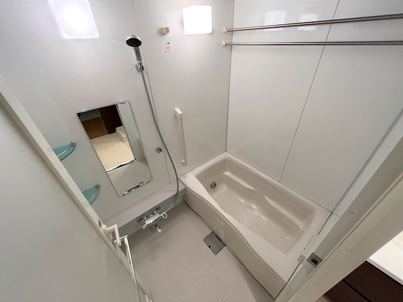 バス・シャワールーム　別部屋参照写真