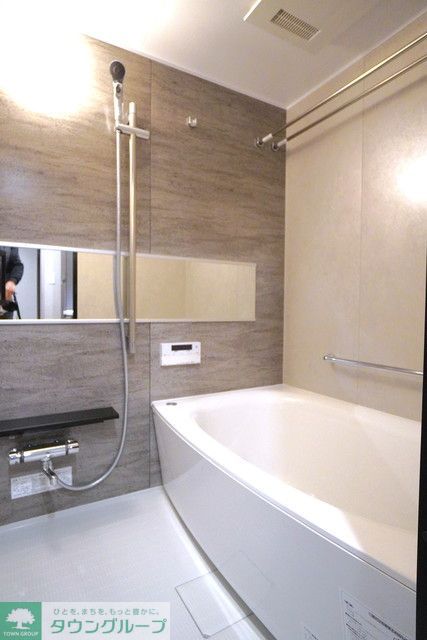 バス・シャワールーム　※写真は同タイプ住戸です。