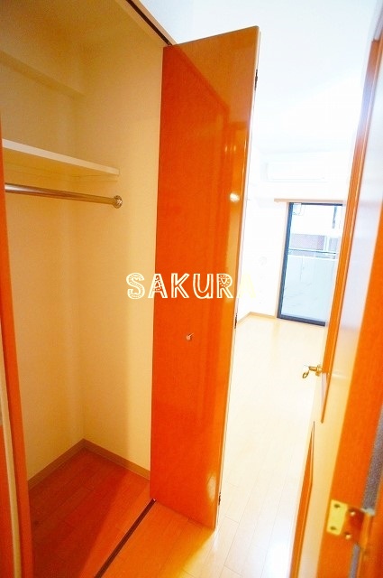 収納　お荷物の多い方でも安心のクローゼット付き♪