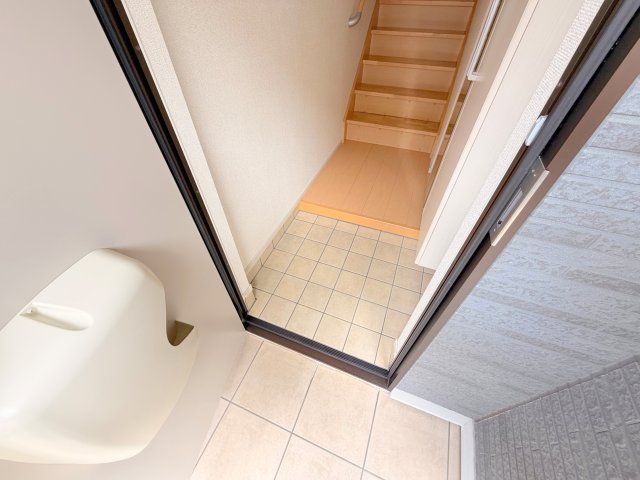 玄関　素敵な玄関は毎朝あなたを元気に送りだしてくれますよ。