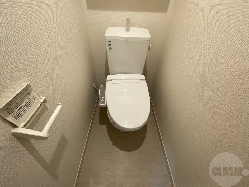 トイレ　温水洗浄便座で快適